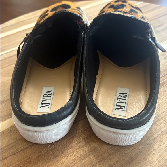 MYRA Leather and Textile Sneaker Slides - Picture 3 of 7